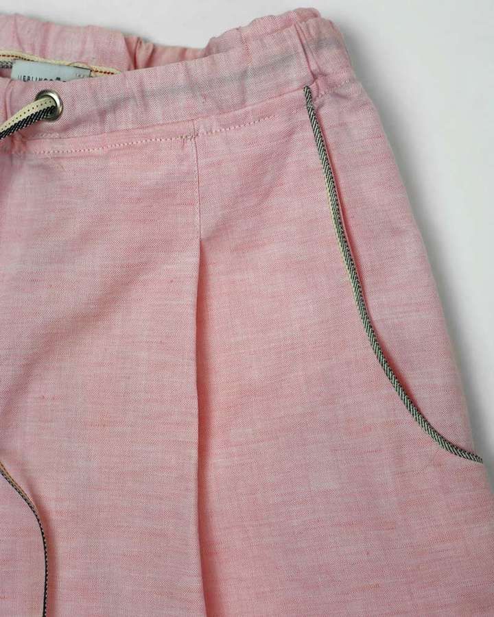 Short aus Leinen in rosa, mit Taschen und Kordelzug_02