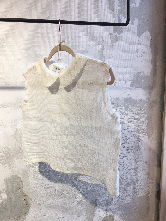 Bluse, Dirndlbluse Bubikragen Gitterstruktur weiß_02