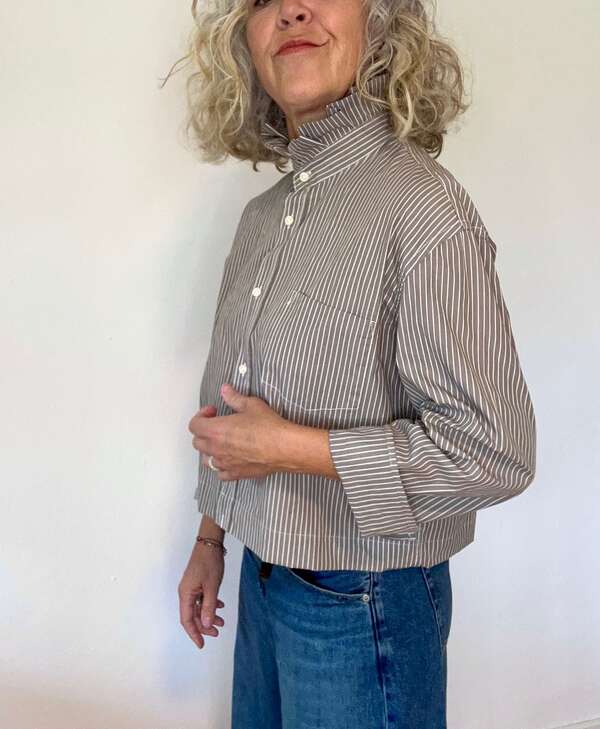 Bluse Circular mit Faltenkragen_02