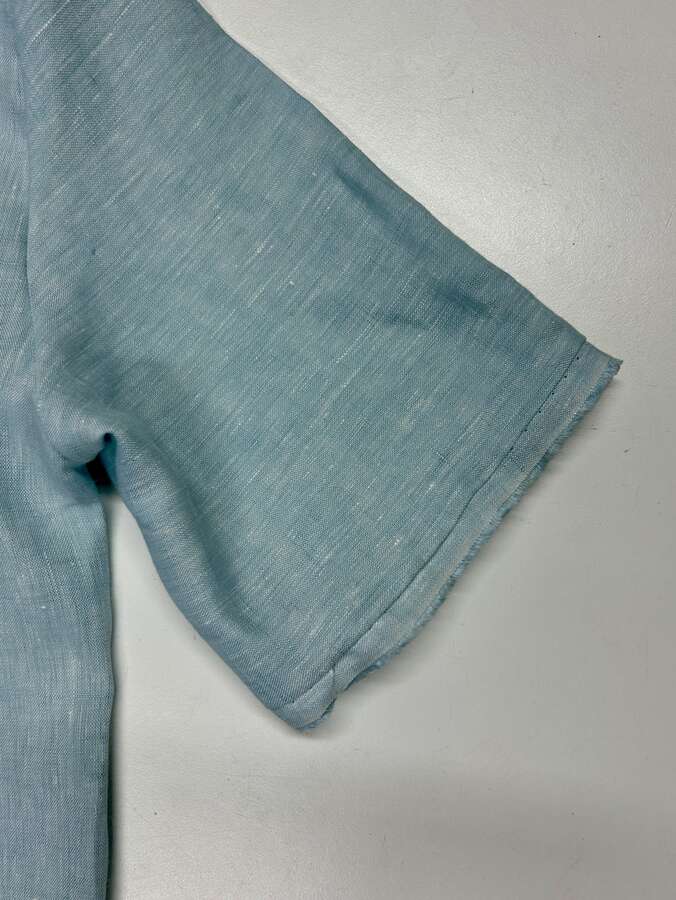 Bluse mit Schluppe in himmelblau_03