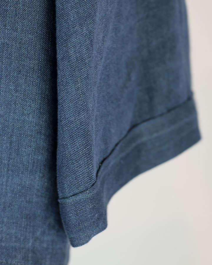 Leinenbluse, V-Ausschnitt, geknöpft, indigoblau_03