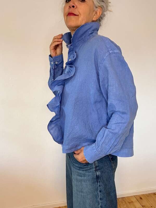 Bluse mit Volant