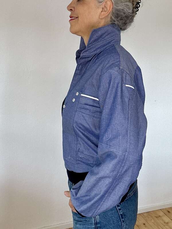 Bluse Jeansblau mit Manschetten_02
