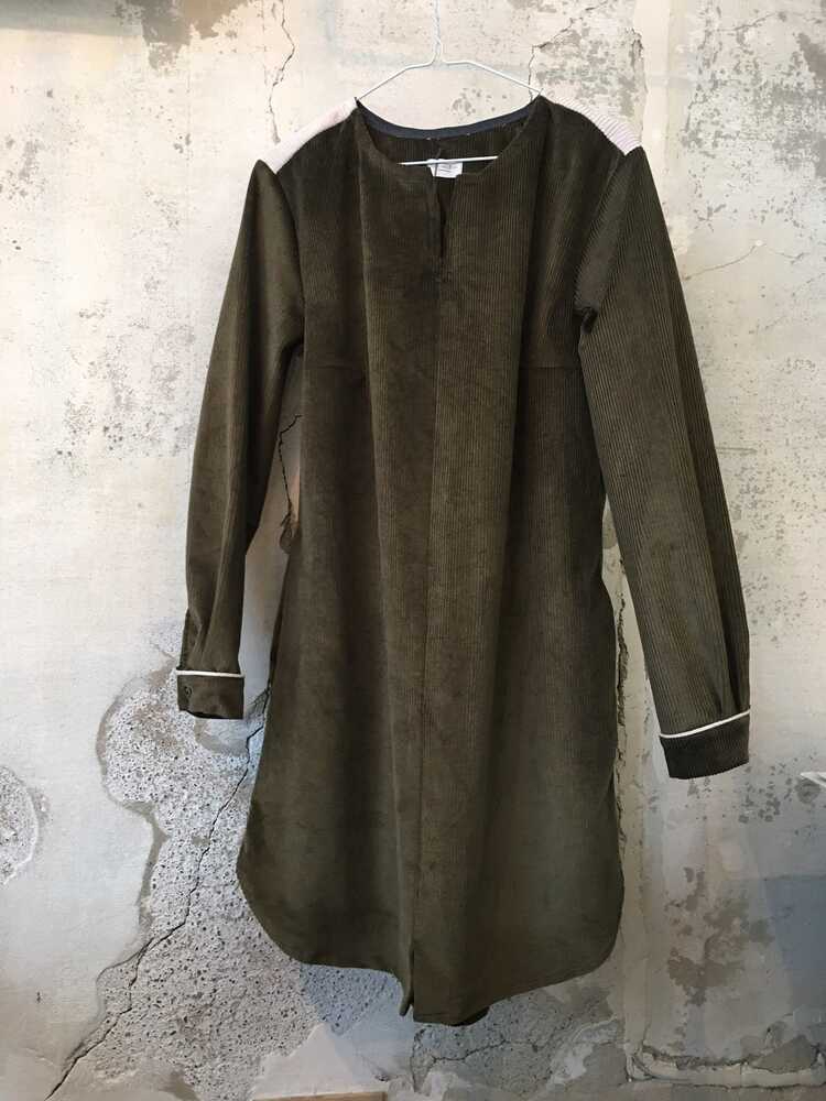 Kleid Tunika Cord mit Taschen_03
