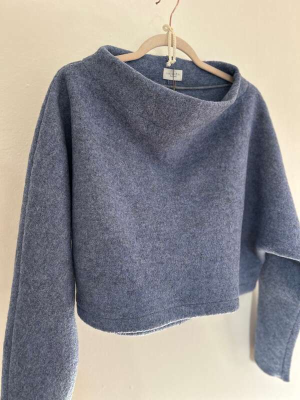 Pulli Turtleneck Wollwalk blau_01