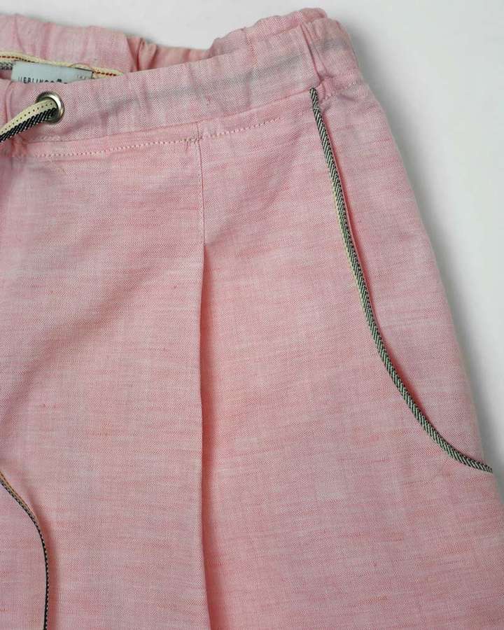 Short aus Leinen in rosa, mit Taschen und Kordelzug_02