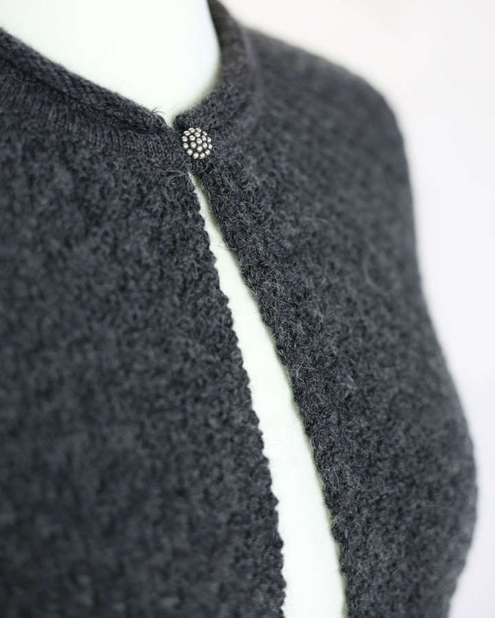 Strickjacke, Alpakamischung, Waffeloptik, anthrazit_02