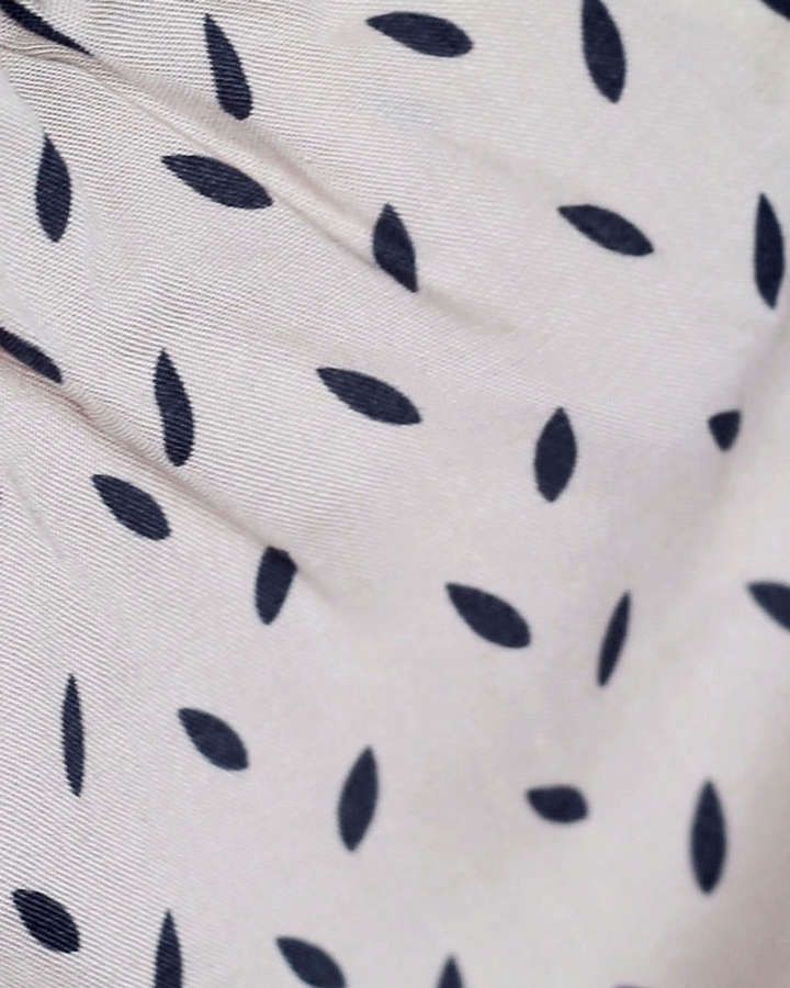 Bluse, Dirndlbluse / Viskose mit Print, rosé_01