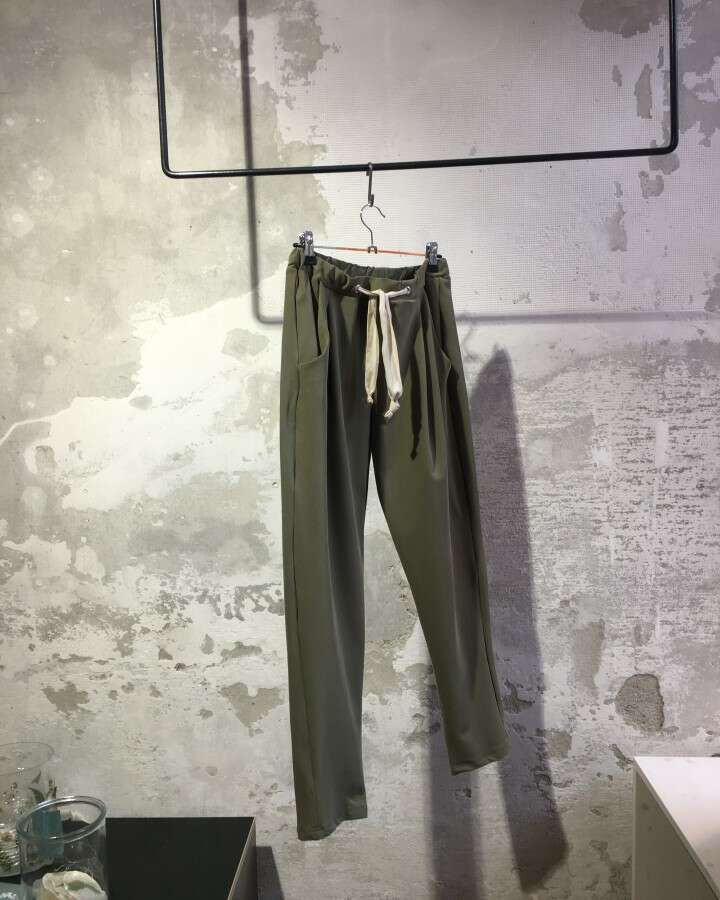 Chinohose in khaki superkomfortabel