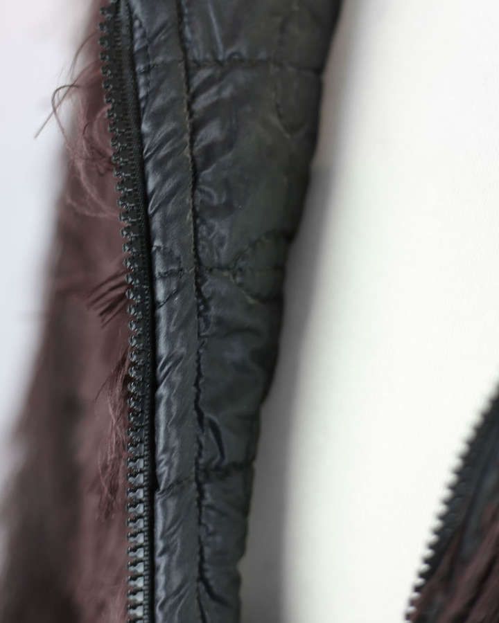 Kurze Jacke in aubergine_03