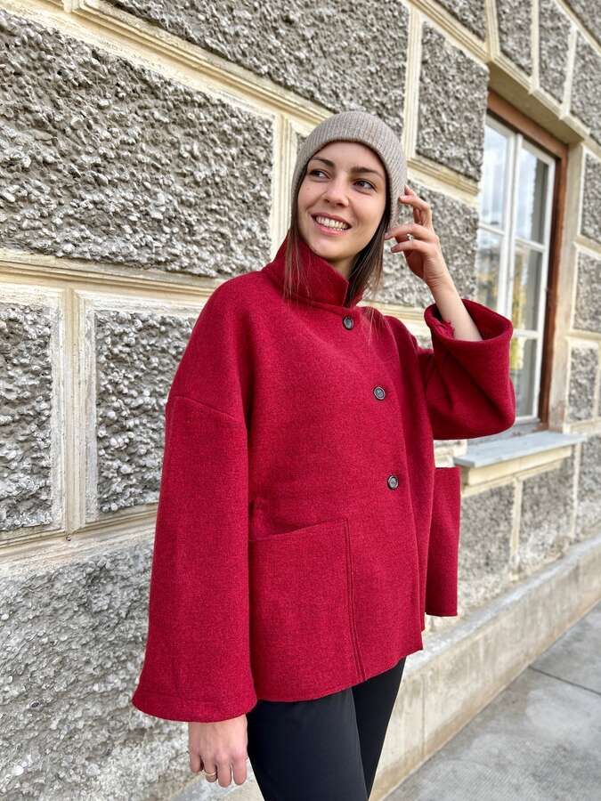 Wolljacke aus Walk in rot