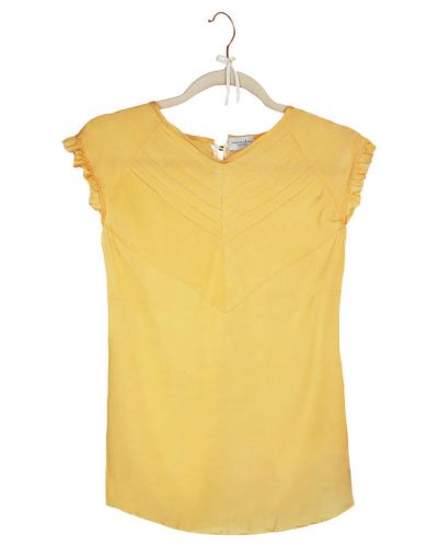 Bluse / Dirndlbluse mit Rüschen, hochgeschlossen, sonnengelb