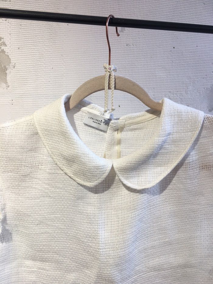 Bluse, Dirndlbluse Bubikragen Gitterstruktur weiß_01
